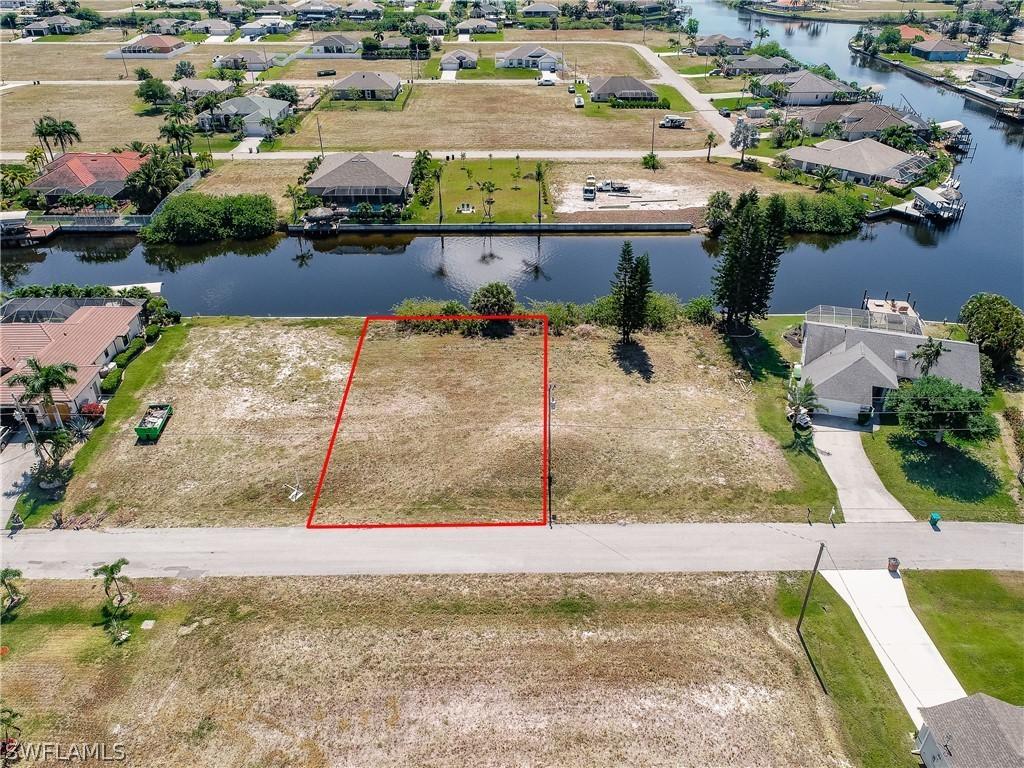 1425 NW 38th Ave., Cape Coral, FL 33993