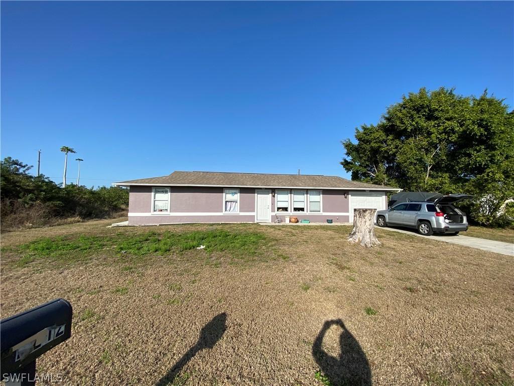 2212 NE 23rd Ave., Cape Coral, FL 33909