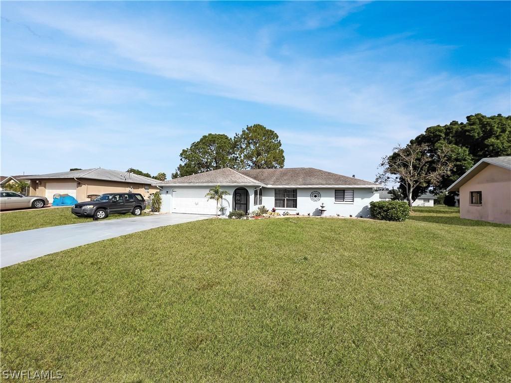 4712 6th St., Lehigh Acres, FL 33971