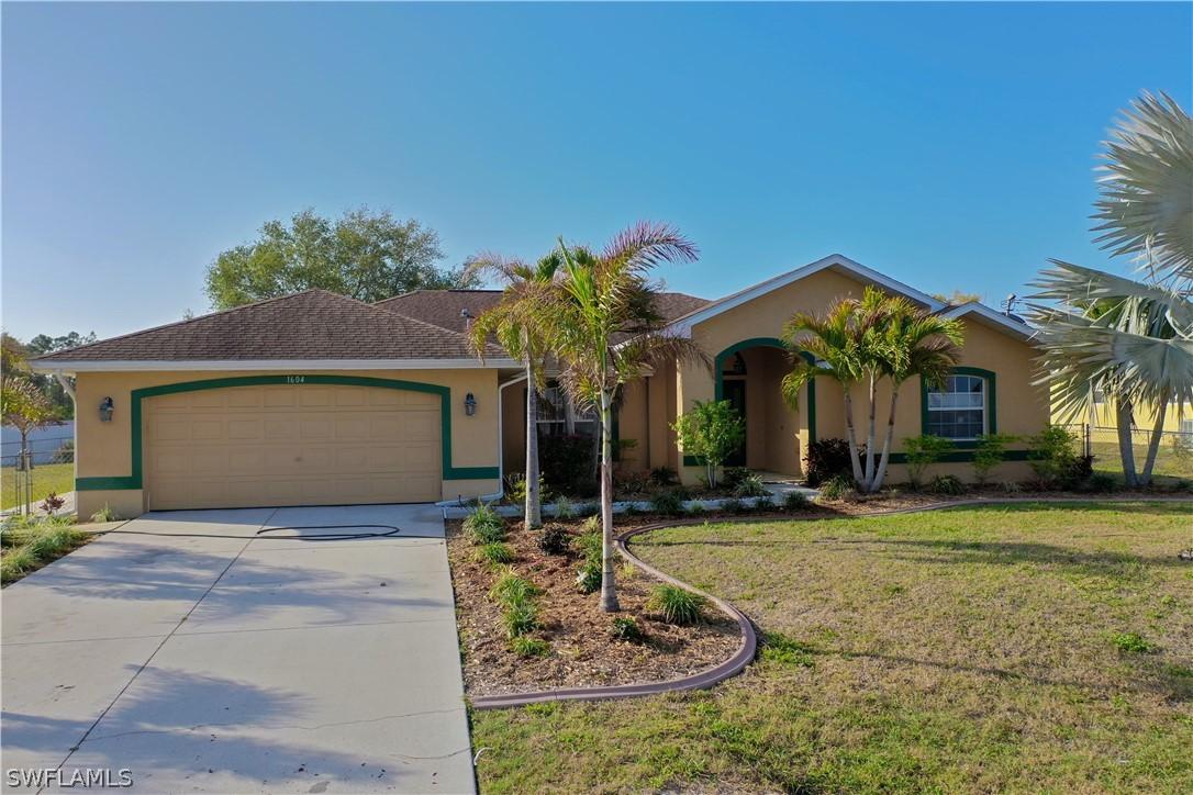 1604 NW 27th Ter., Cape Coral, FL 33993