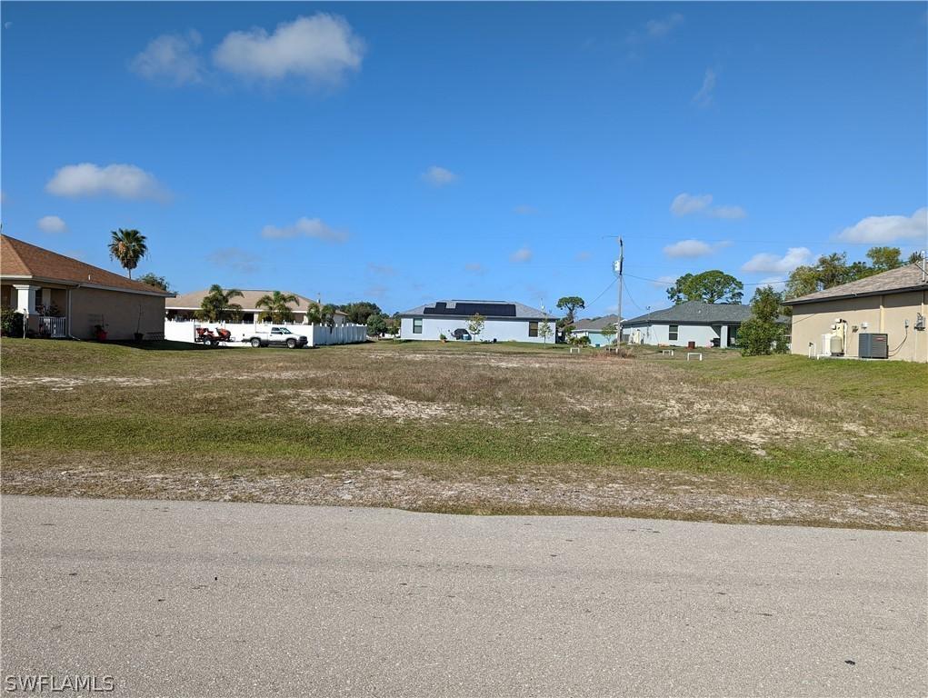 3006 NE 7th Pl., Cape Coral, FL 33909