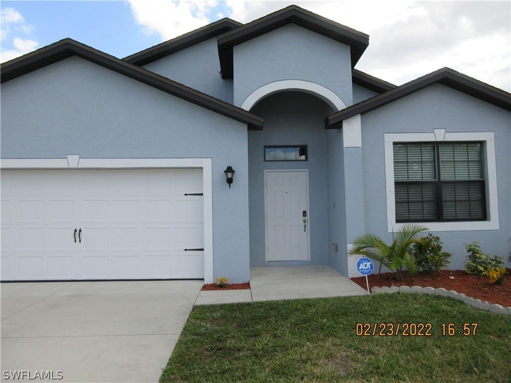 824 SW 16th Ter., Cape Coral, FL 33991