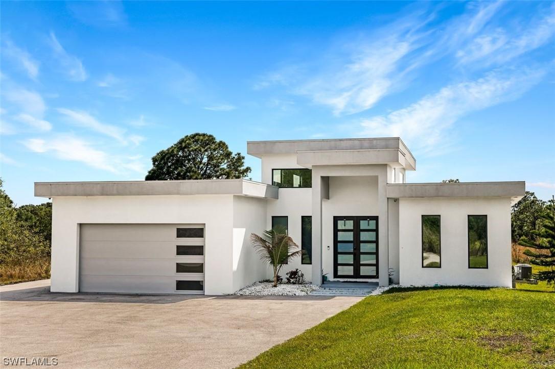 4518 54th Ave., Naples, FL 34120