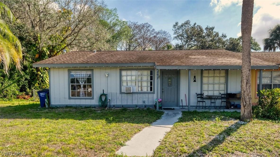 2617 Nightshade Ln., Fort Myers, FL 33905