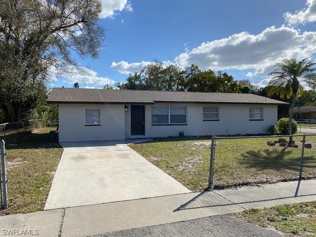 11 Skipton Cir., Fort Myers, FL 33905