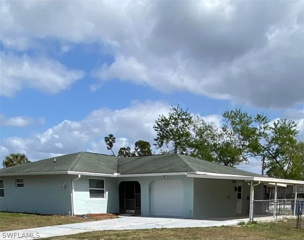 316 Greenwood Ave., Lehigh Acres, FL 33936