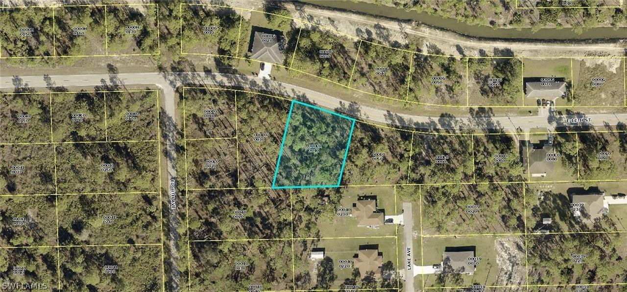 808 E 12th St., Lehigh Acres, FL 33972