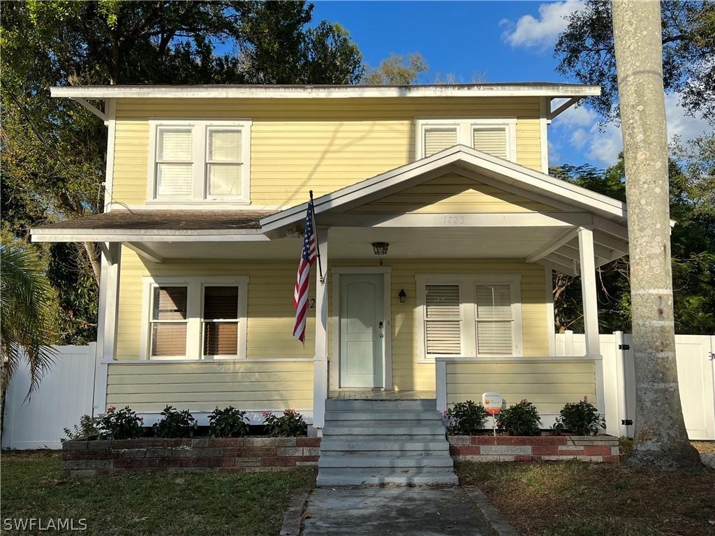 1723 Hough St., Fort Myers, FL 33901