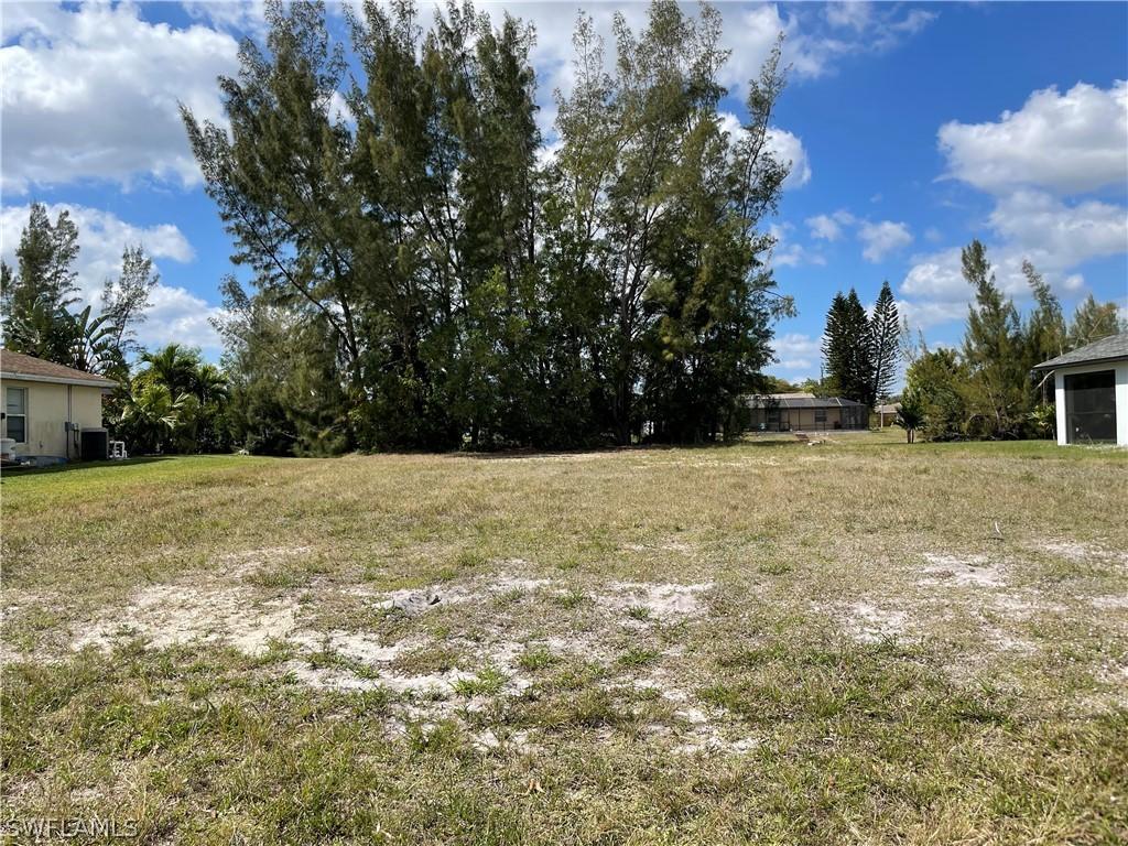 3010 SW 4th Pl., Cape Coral, FL 33914