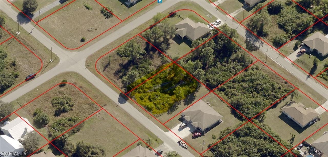 5205/5207 25th St., Lehigh Acres, FL 33973