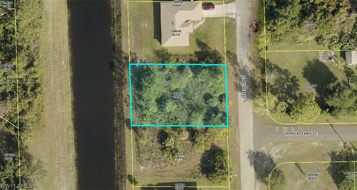 534 Empire Ave., Lehigh Acres, FL 33974