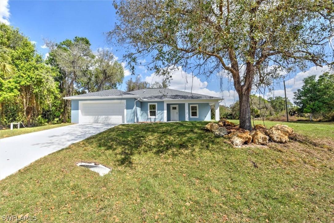 133 Corry Ave., Lehigh Acres, FL 33974