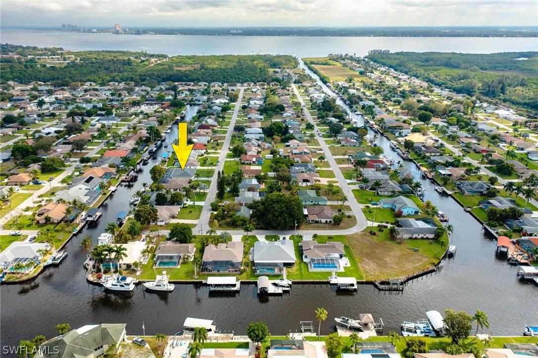 2115 SE 15th St., Cape Coral, FL 33990