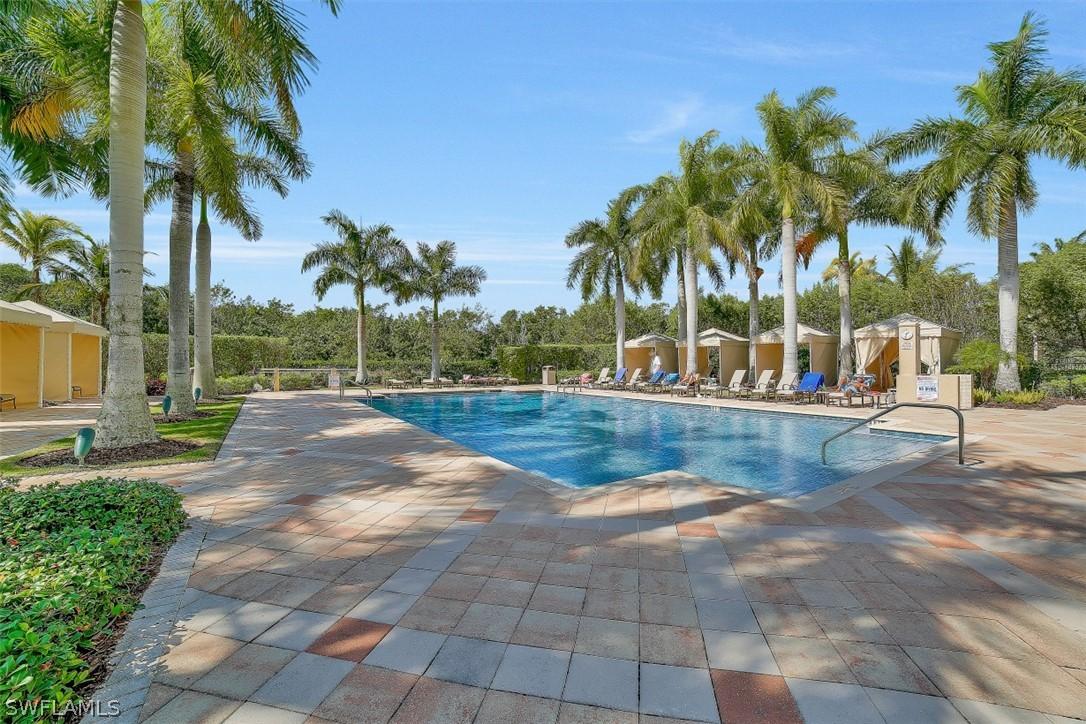 1065 Borghese Ln. #304, Naples, FL 34114