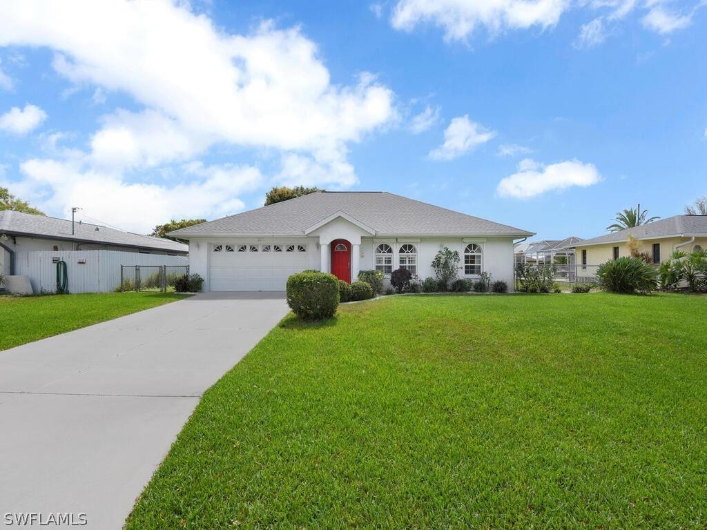 1814 NE 1st Ter., Cape Coral, FL 33909