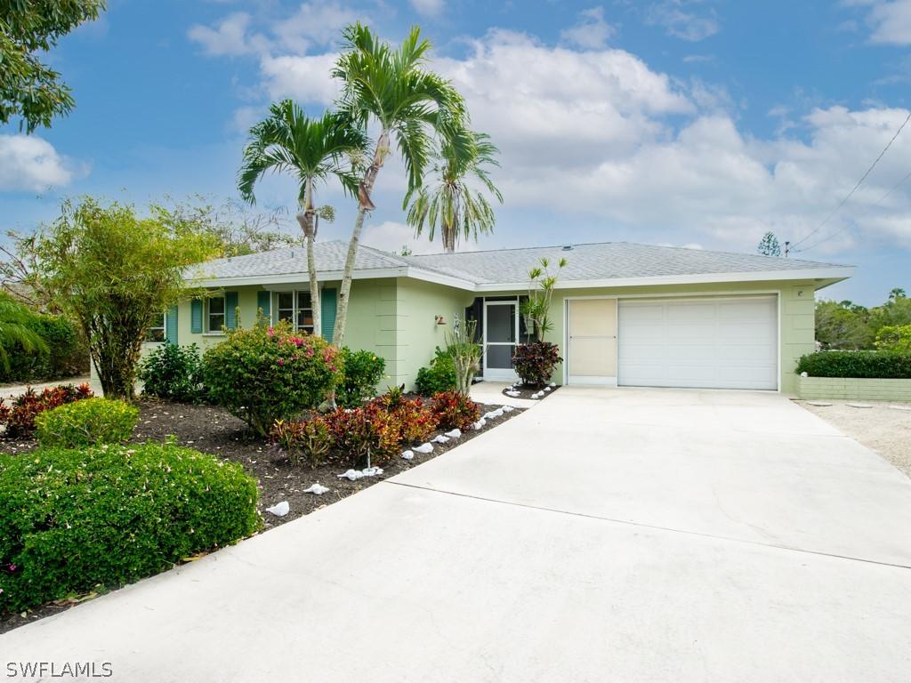 1072 Blue Heron Dr., Sanibel, FL 33957