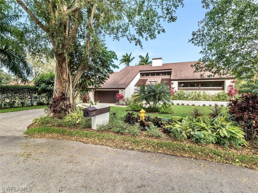1301 Melaleuca Ln., Fort Myers, FL 33901