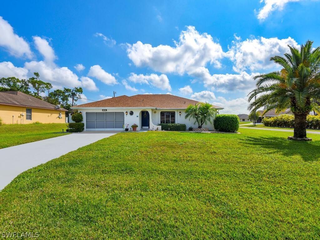 34 Duval Ave., Lehigh Acres, FL 33936