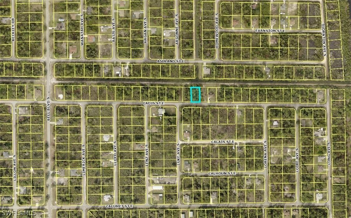 843 Cadis St., Lehigh Acres, FL 33936