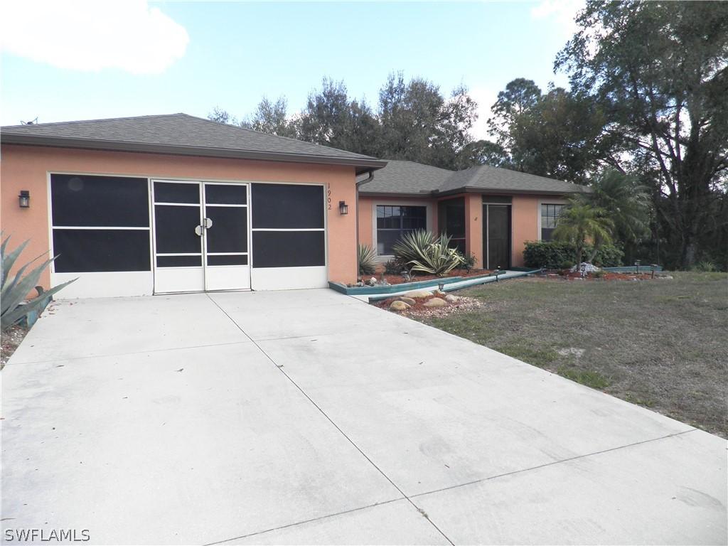 1902 Venice Ave., Lehigh Acres, FL 33971
