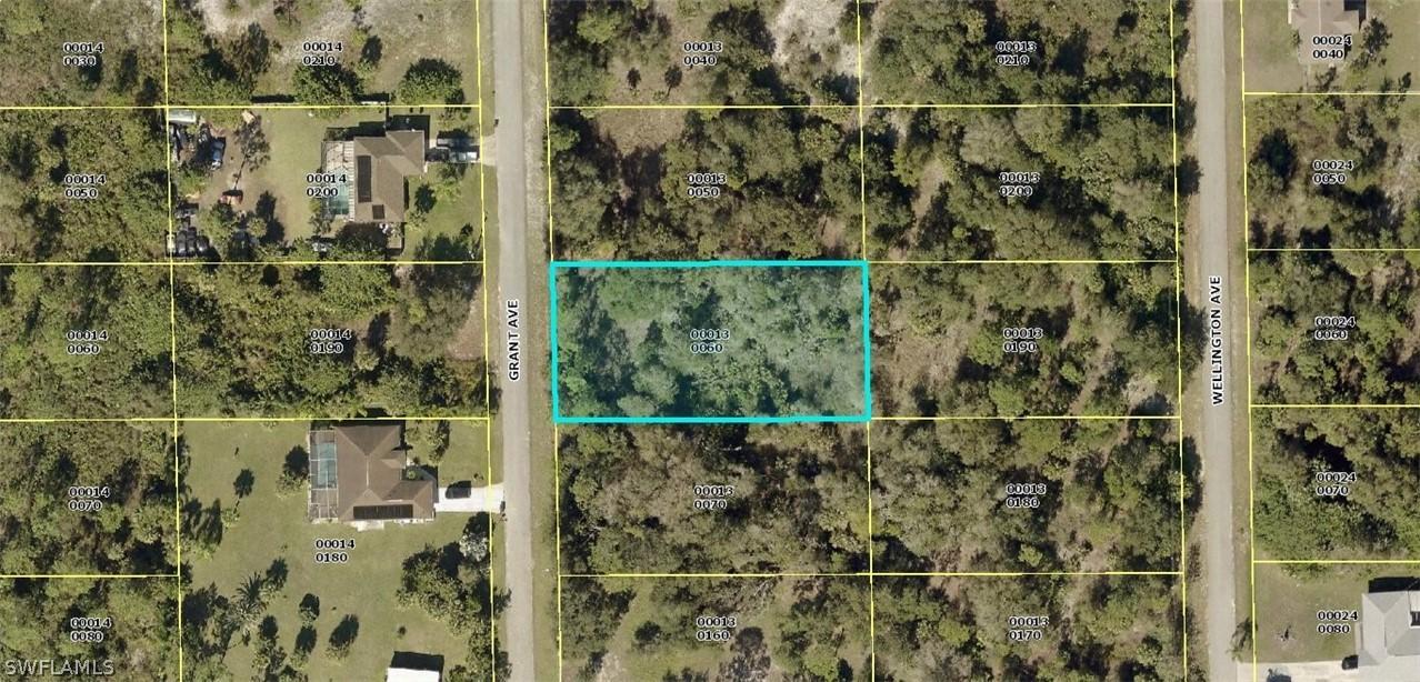 512 Grant Ave., Lehigh Acres, FL 33972