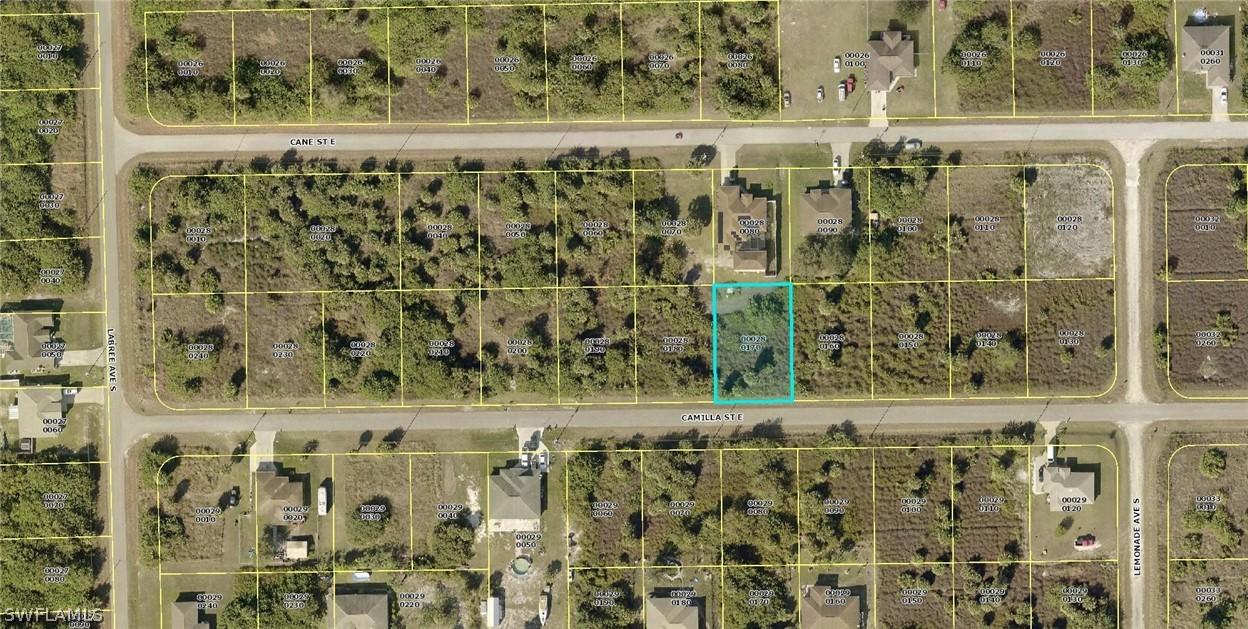 727 Camilla St., Lehigh Acres, FL 33974