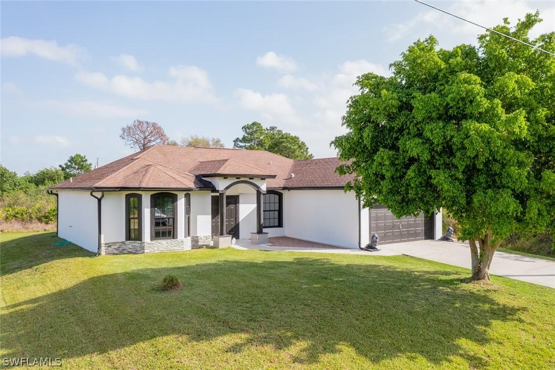 3910 26th St., Lehigh Acres, FL 33976