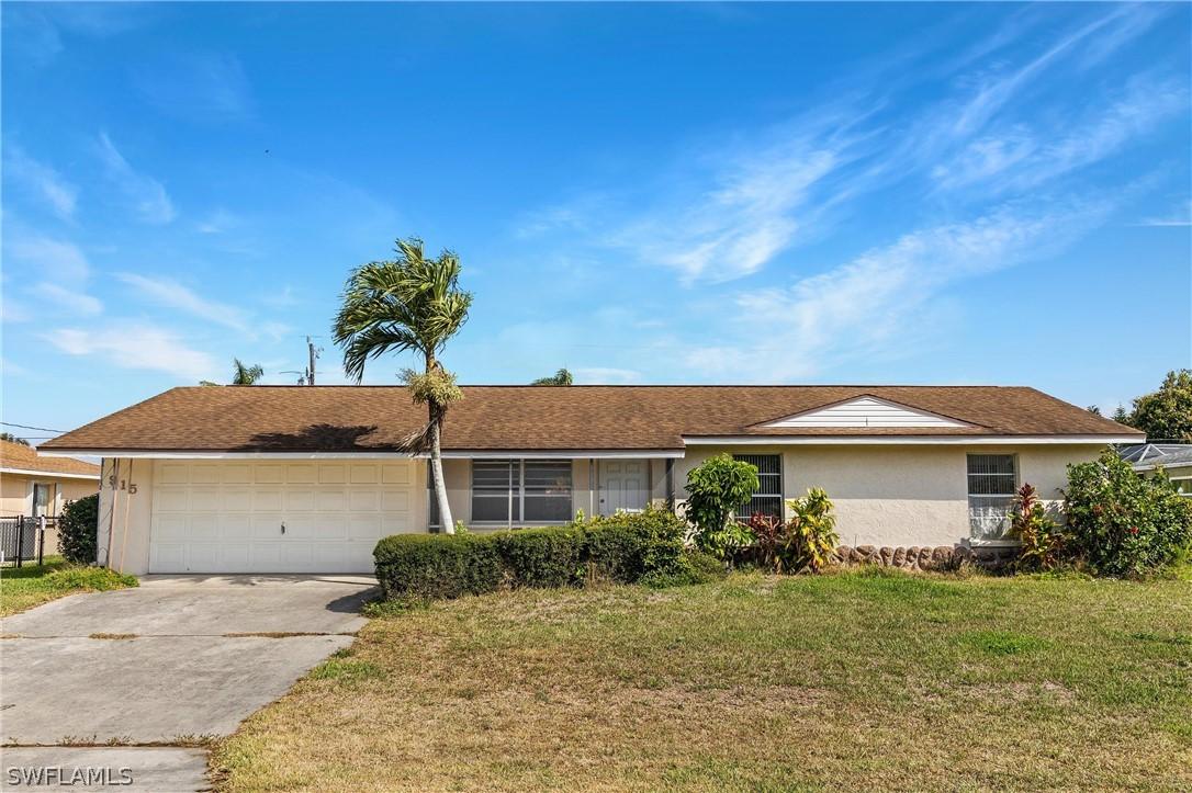 915 SE 19th St., Cape Coral, FL 33990