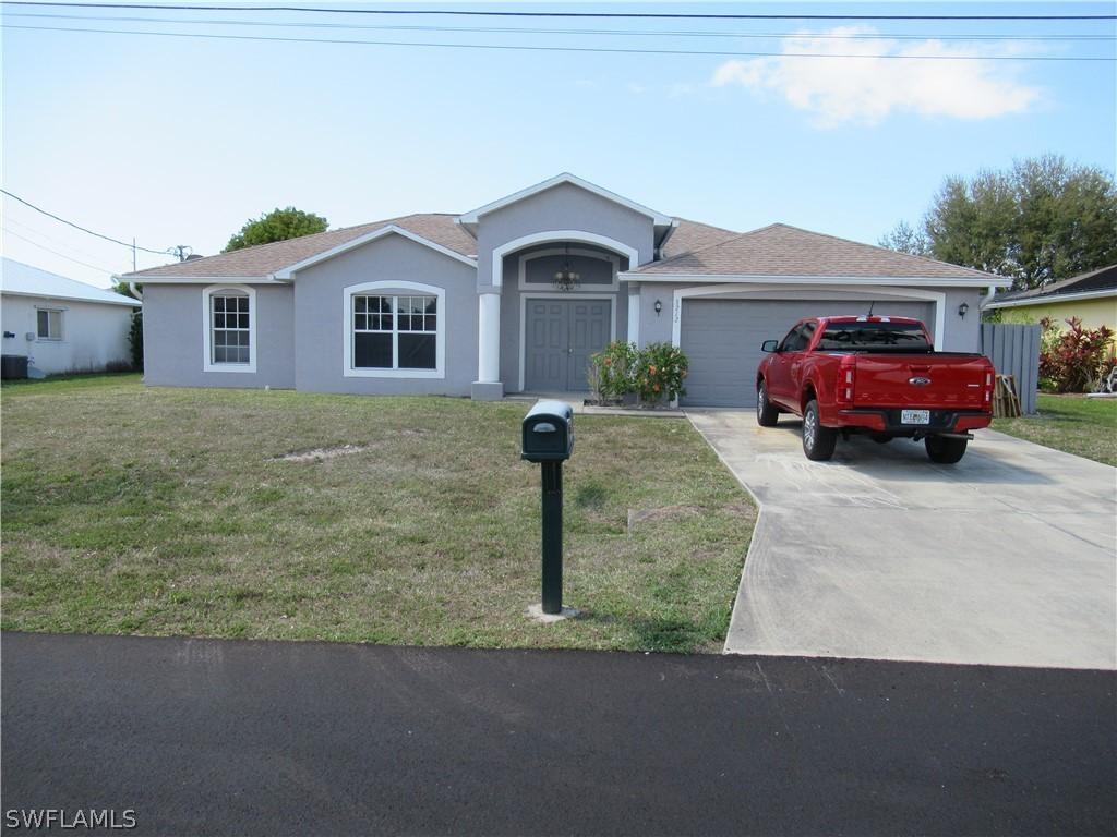 3212 SE 1st Ave., Cape Coral, FL 33904