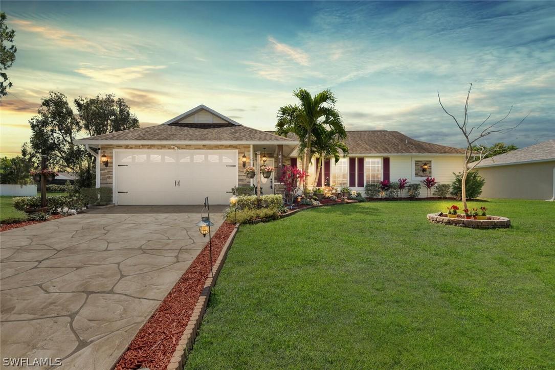 1614 SW 19th Ter., Cape Coral, FL 33991