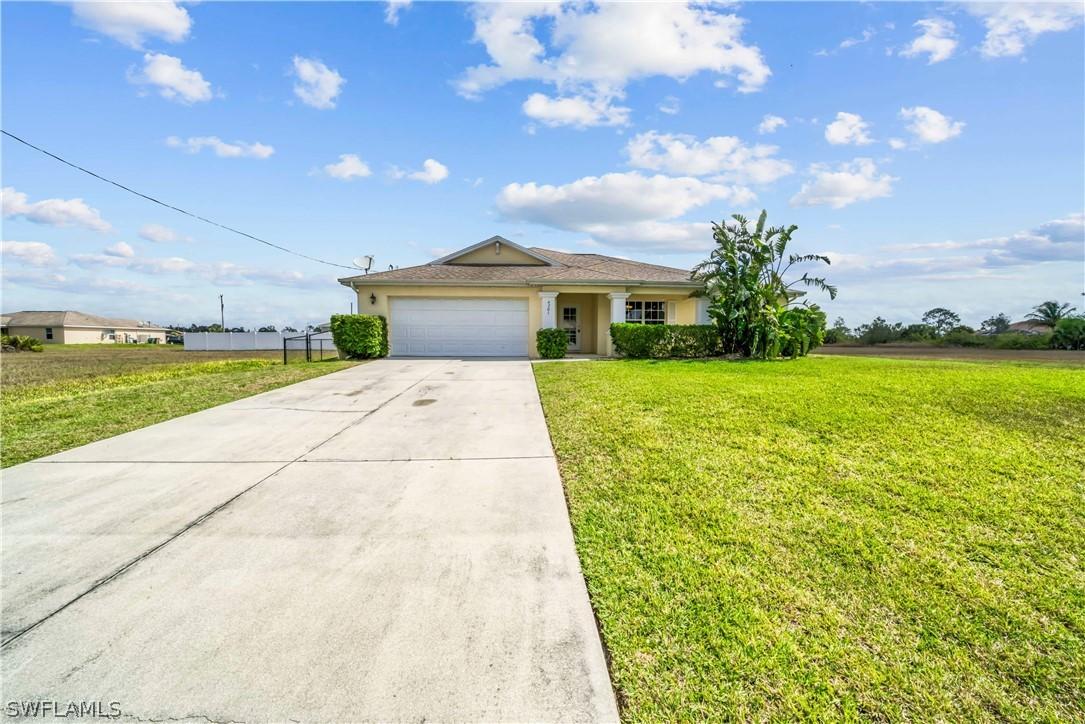 4301 NE 9th Pl., Cape Coral, FL 33909