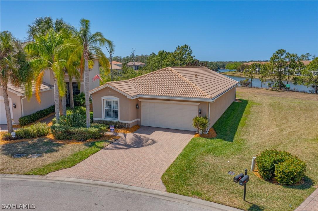 11060 Yellow Poplar Dr., Fort Myers, FL 33913