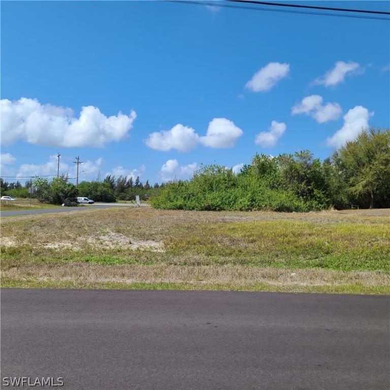 426 SW 15th Pl., Cape Coral, FL 33991