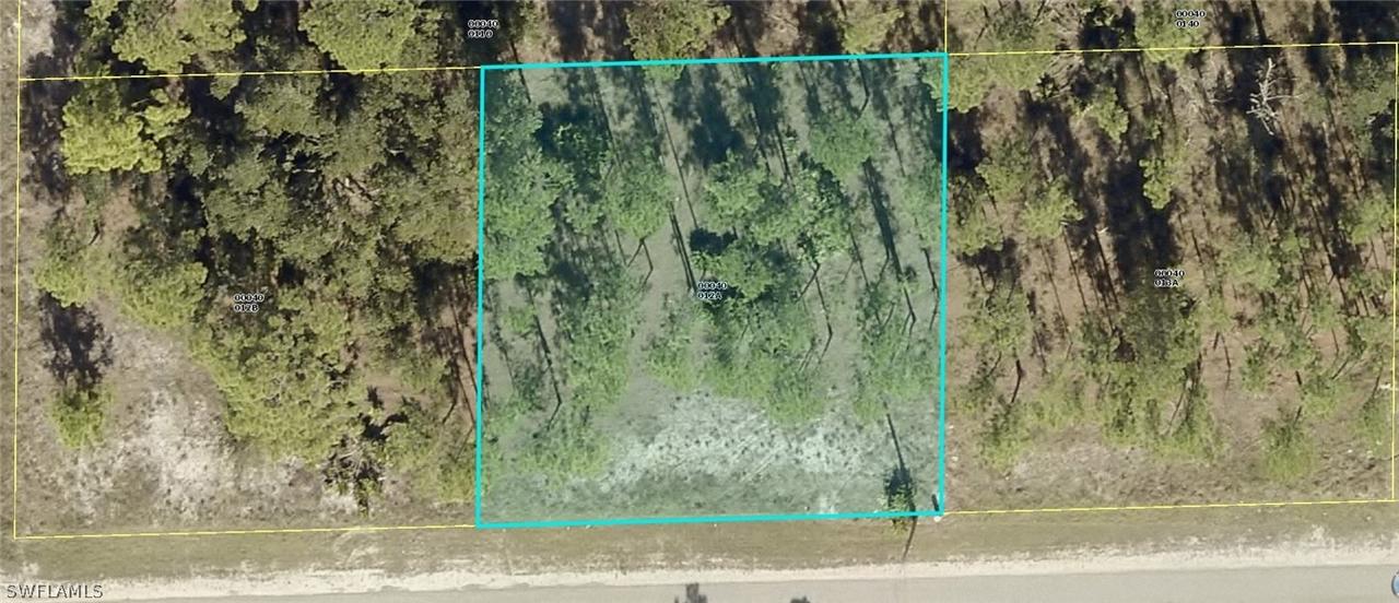 2003 E 15th St., Lehigh Acres, FL 33972