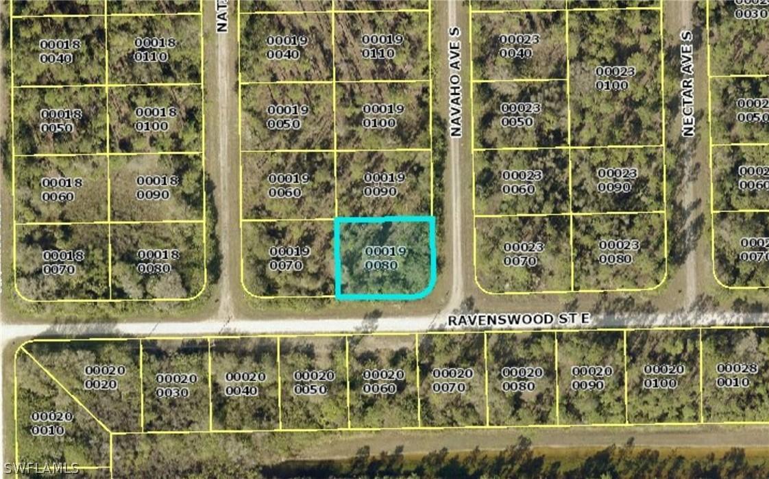 136 Navaho Ave., Lehigh Acres, FL 33974