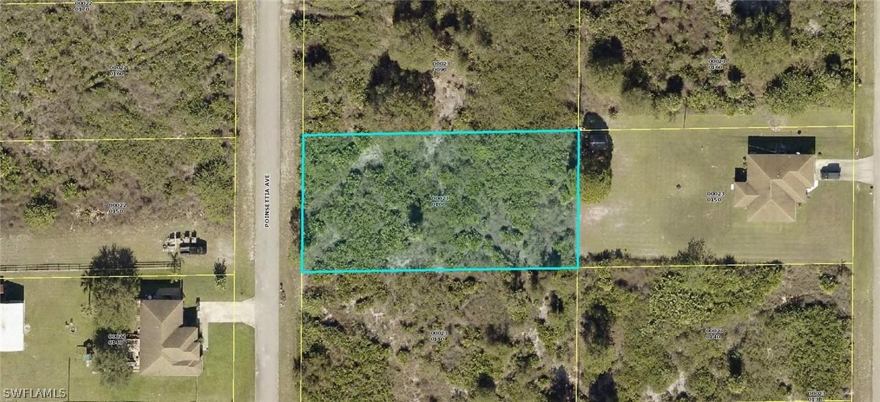 1304 Poinsettia Ave., Lehigh Acres, FL 33972