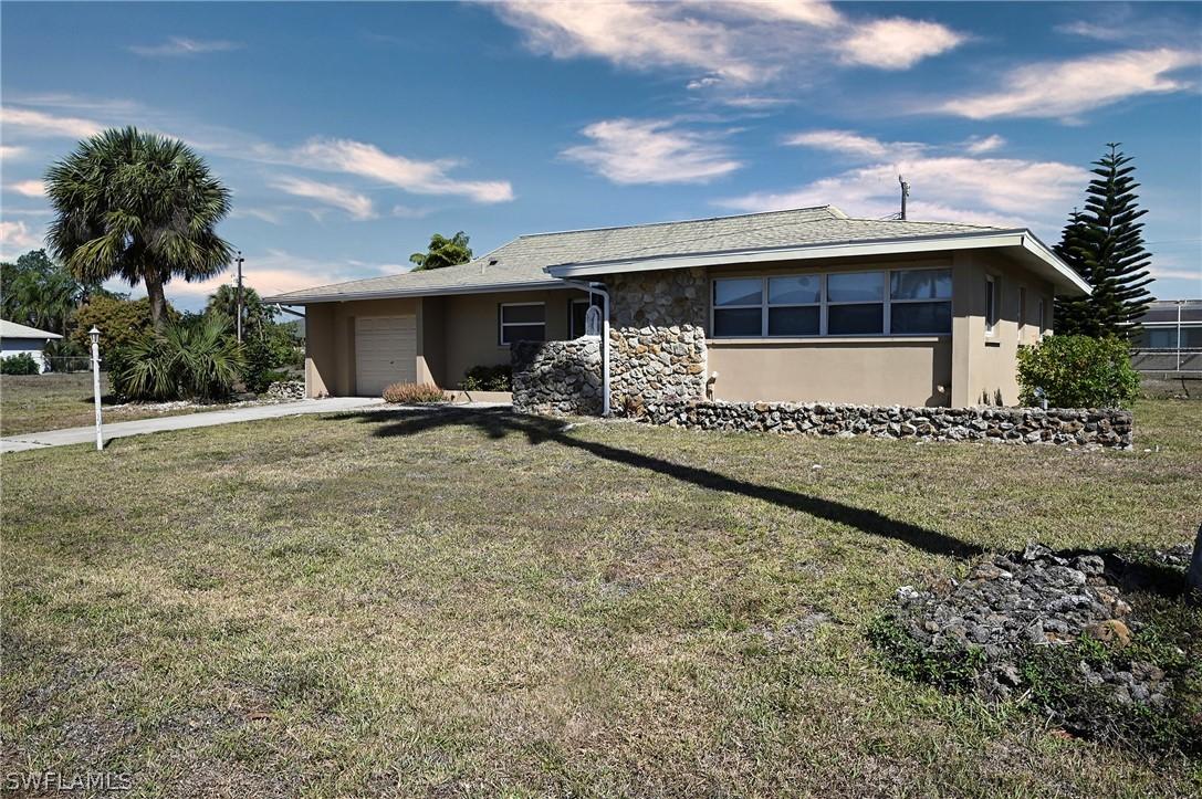 1313 SE 40th St., Cape Coral, FL 33904