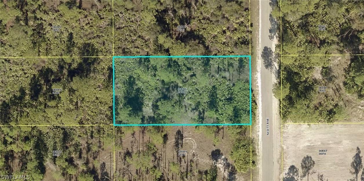 1313 Scott Ave., Lehigh Acres, FL 33972