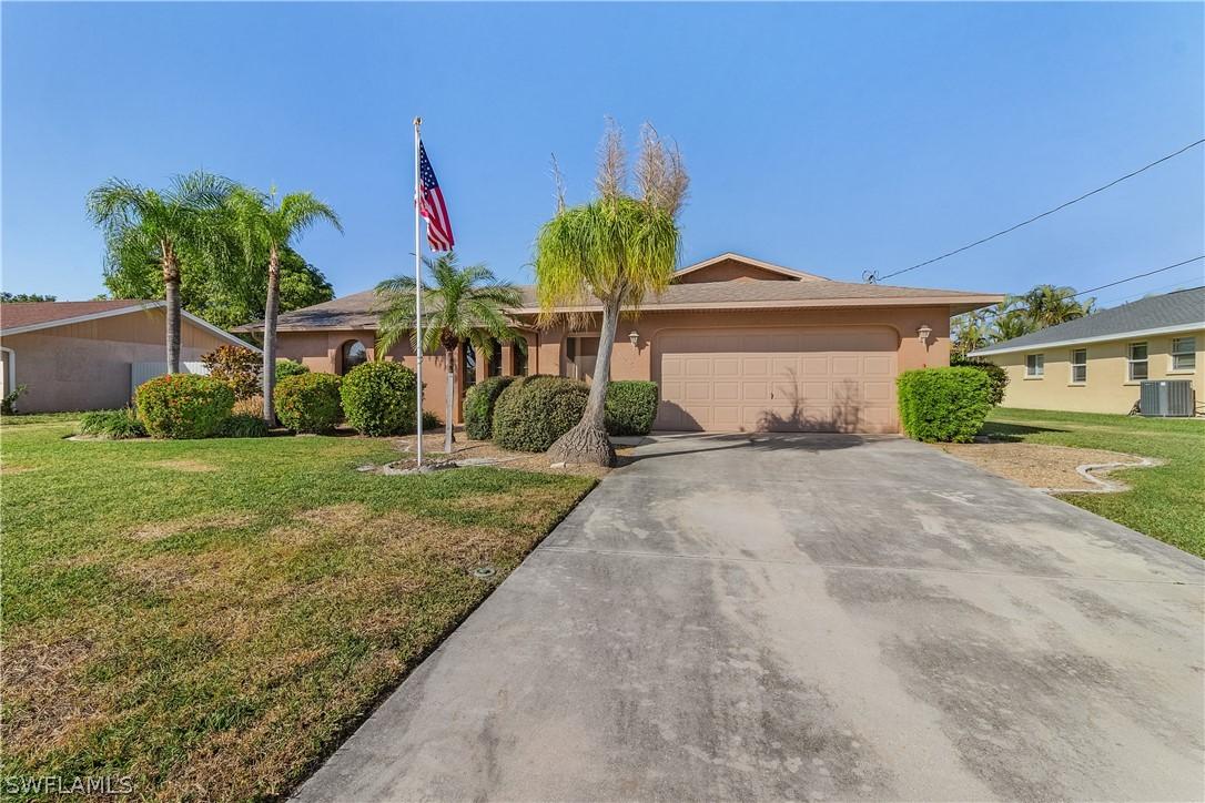 523 SE 32nd Ter., Cape Coral, FL 33904
