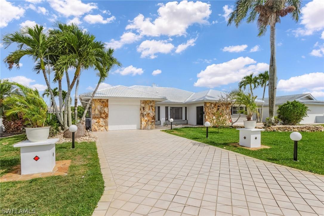 3631 SE 17th Ave., Cape Coral, FL 33904