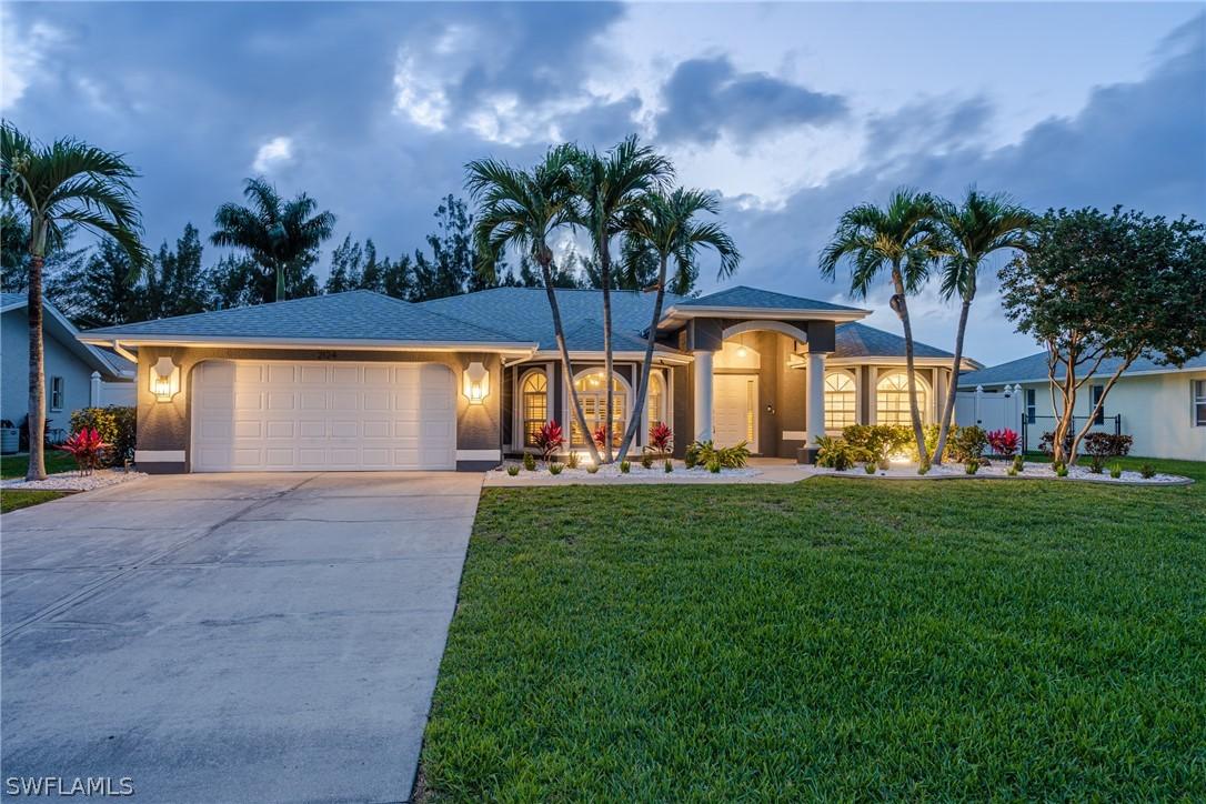 2124 SE 5th Pl., Cape Coral, FL 33990