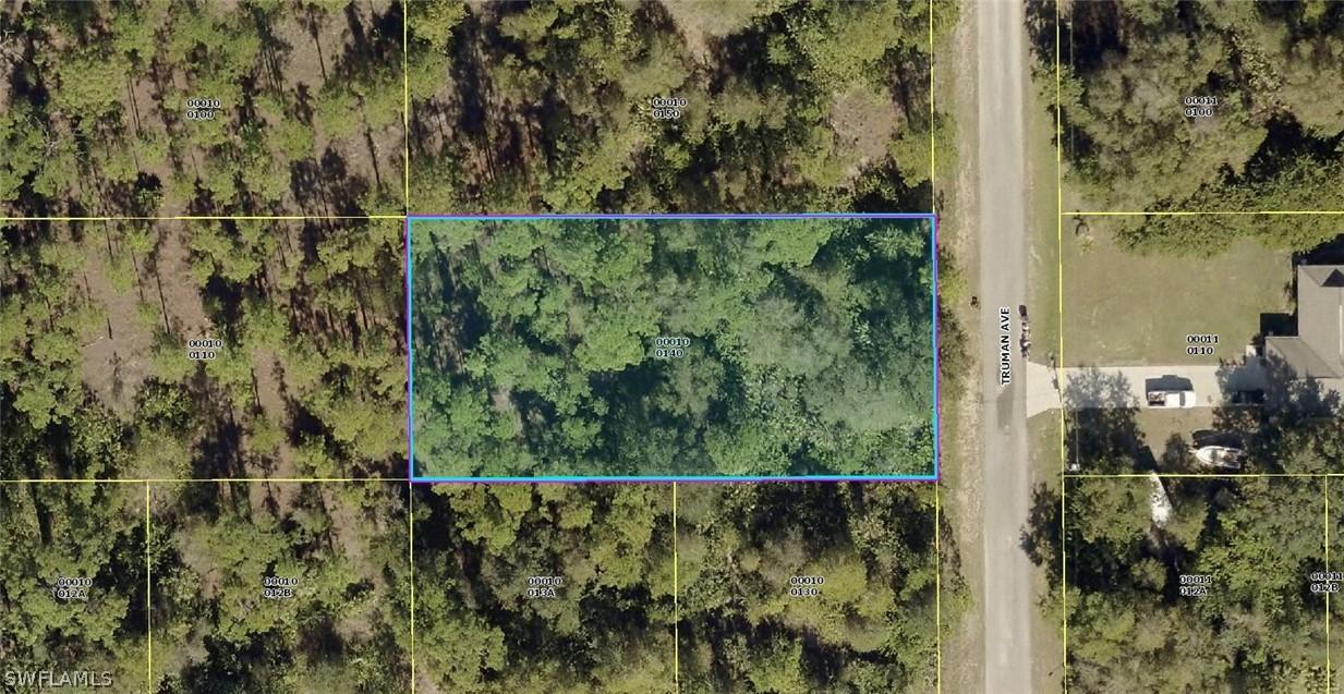 803 Truman Ave., Lehigh Acres, FL 33972