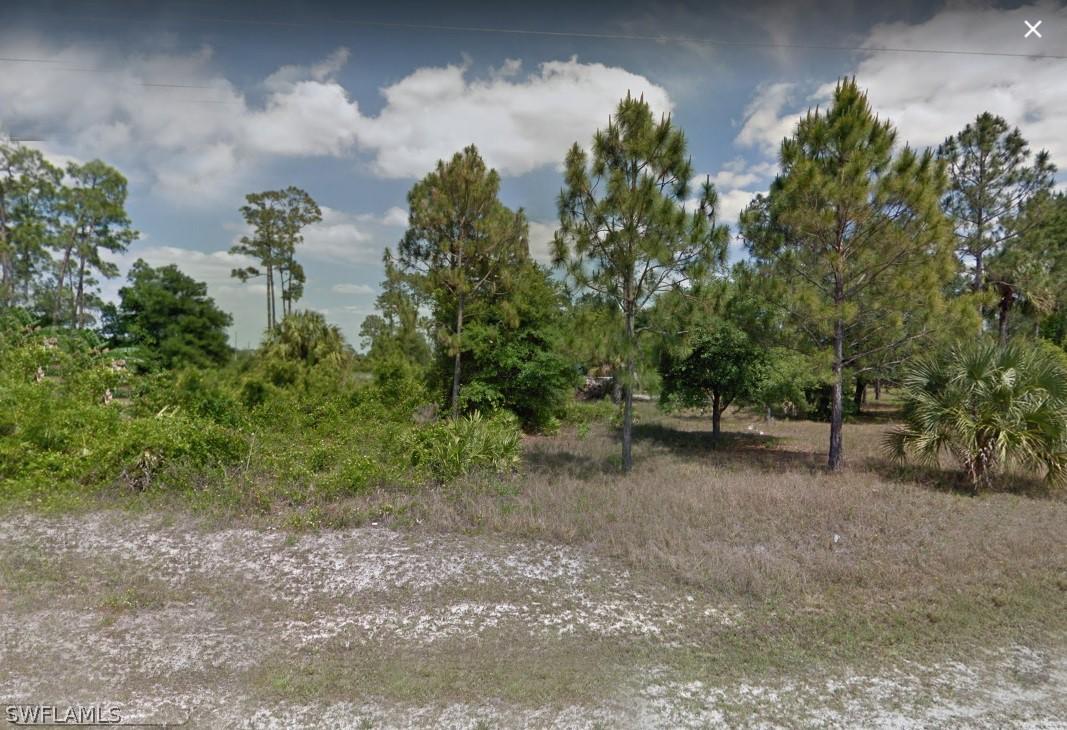 810 Clayton Ave., Lehigh Acres, FL 33972