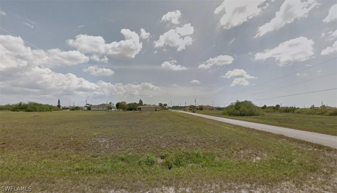 1027 NW 12th Ave., Cape Coral, FL 33993