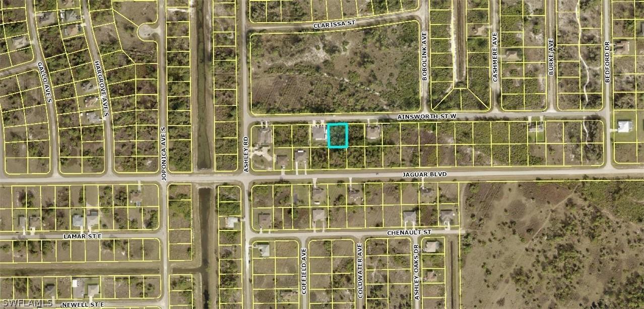 920/922 Ainsworth St., Lehigh Acres, FL 33974