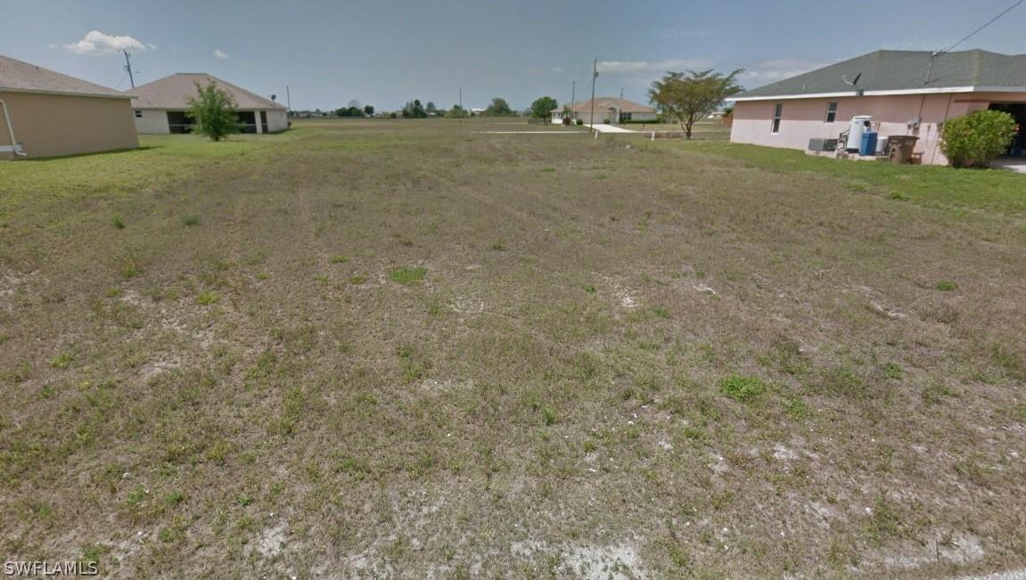 2200 NW 2nd Pl., Cape Coral, FL 33993