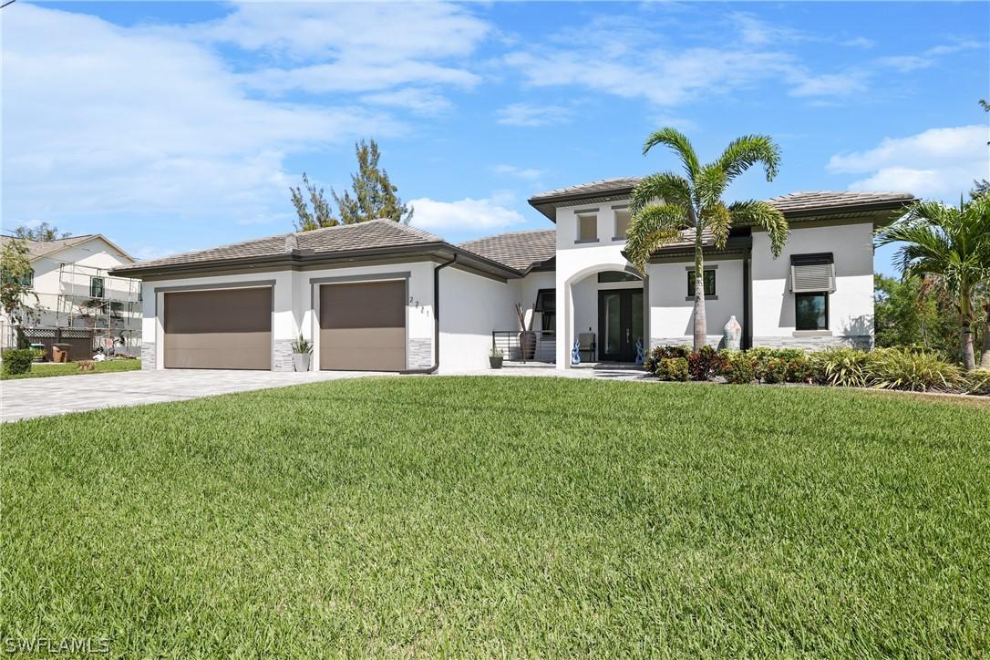 2221 SW 23rd St., Cape Coral, FL 33991