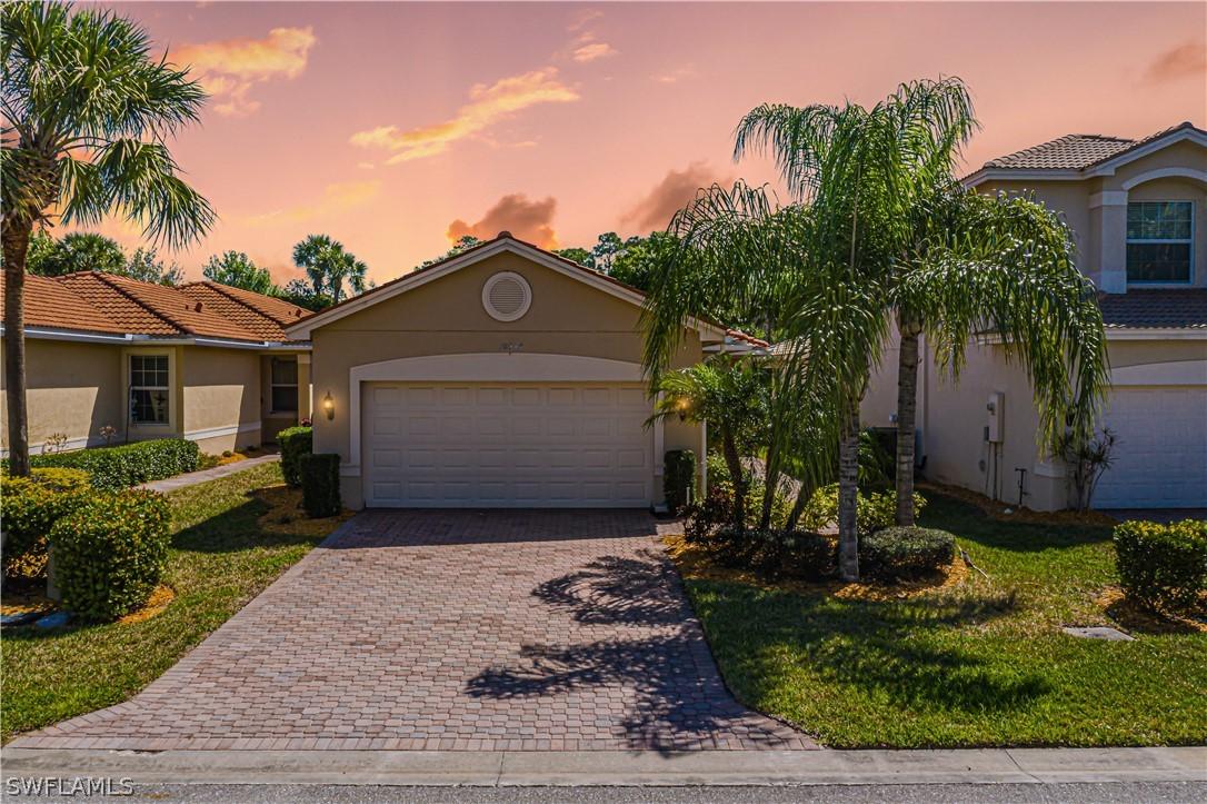 10547 Carolina Willow Dr., Fort Myers, FL 33913