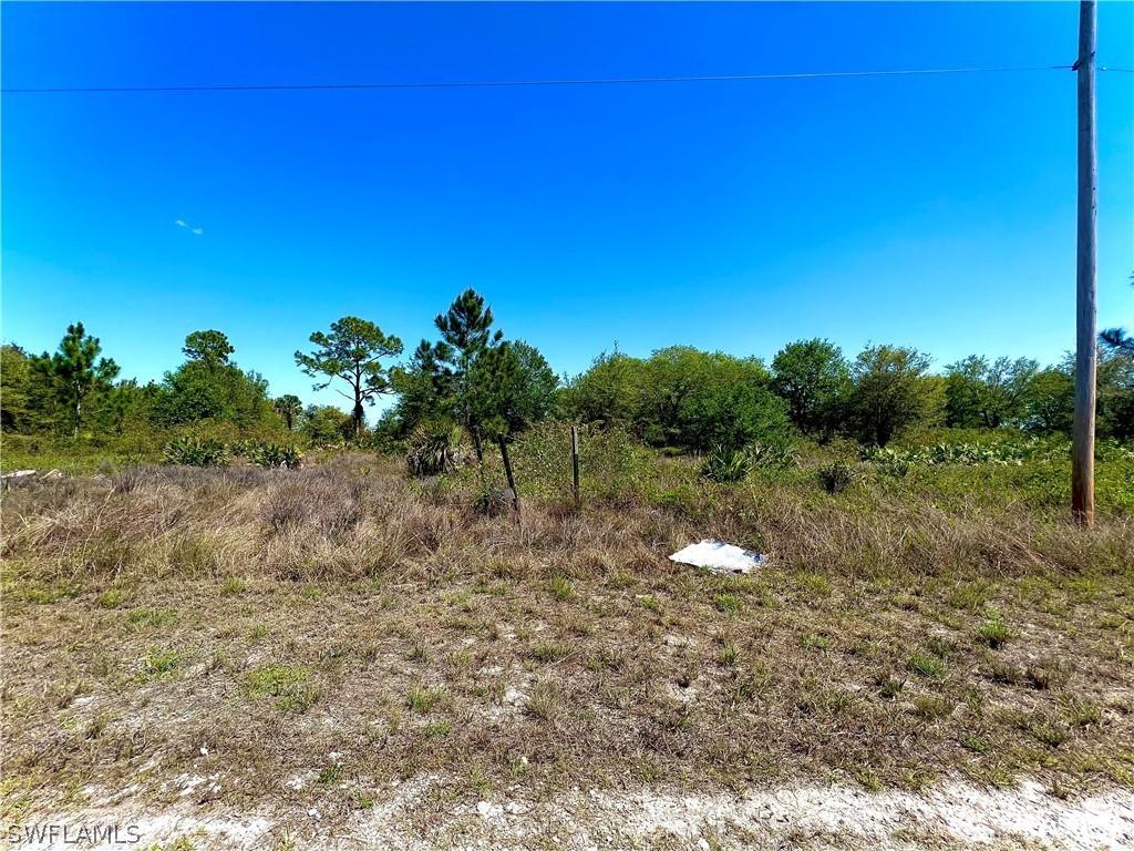 1110 Abbott Ave., Lehigh Acres, FL 33972