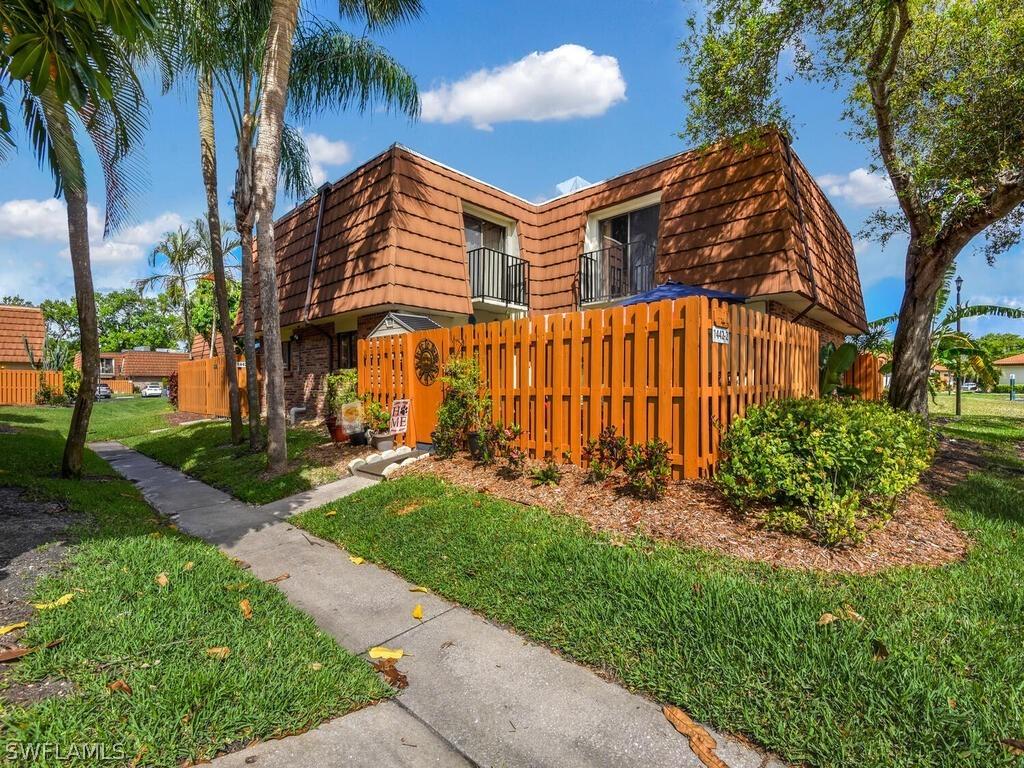 1442 Park Shore Cir. #2, Fort Myers, FL 33901